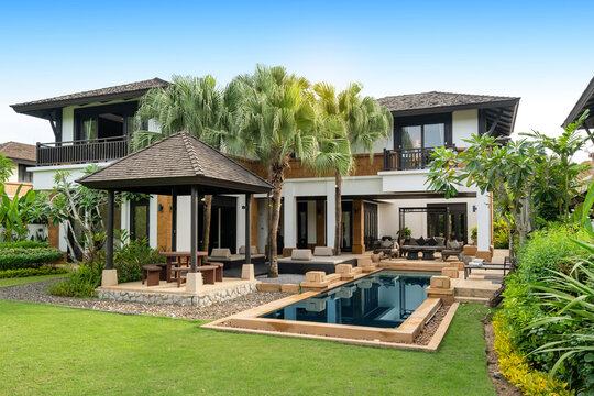 Re-Sale Villas